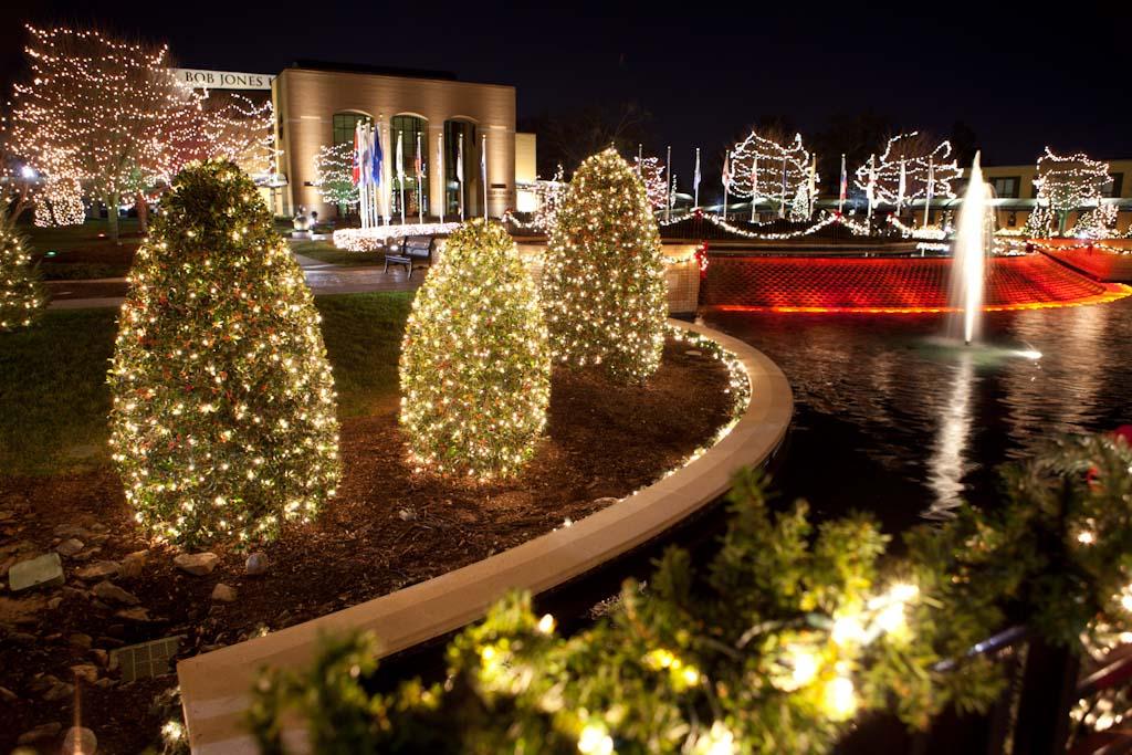 BJU Invites Greenville Community to Annual Carol Sing and Lighting