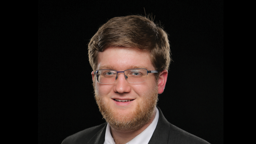 Alan papagno interns for wccp 105 5 fm bjutoday
