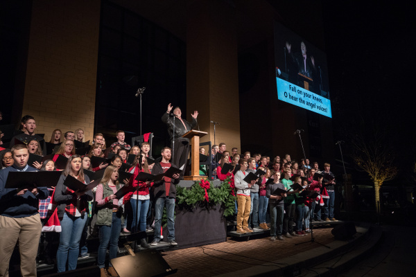 BJU's annual Christmas Lighting Ceremony brings many people to campus.