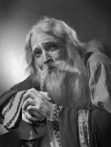 Photo of Bob Jones Jr. as King Lear in a 1940s BJU production