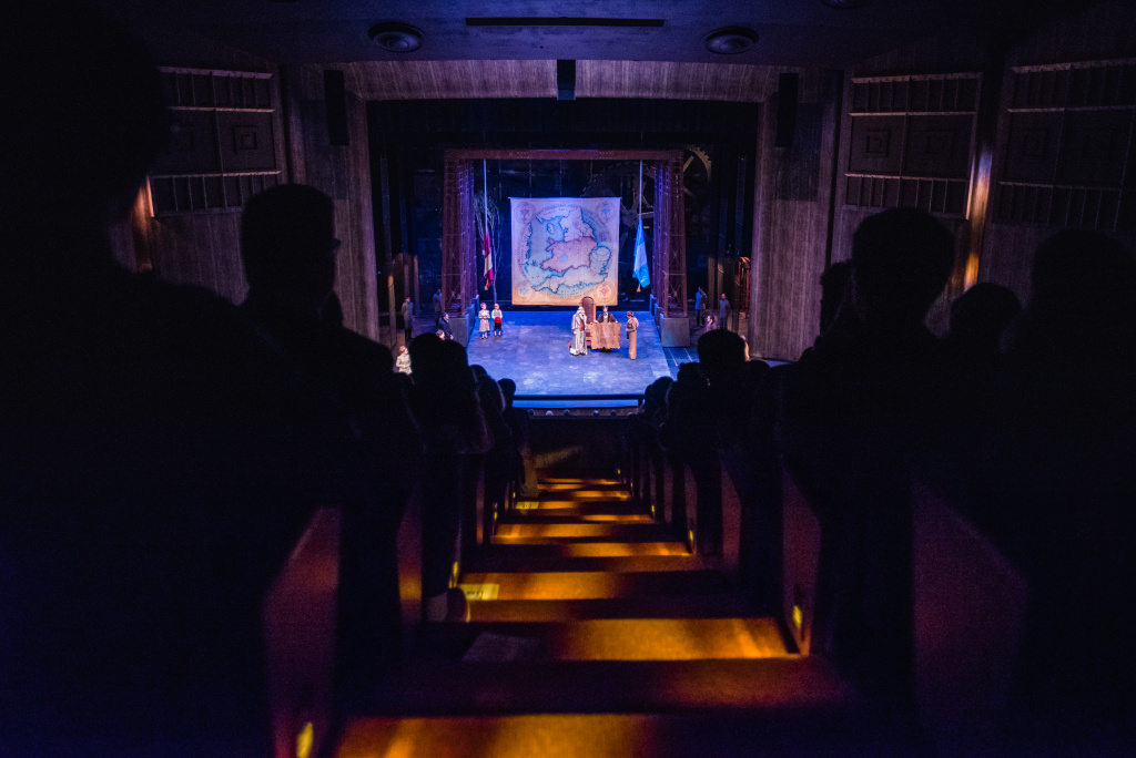 Photo of the 2018 production of King Lear in Rodeheaver Auditorium (Photo by Derek Eckenroth)