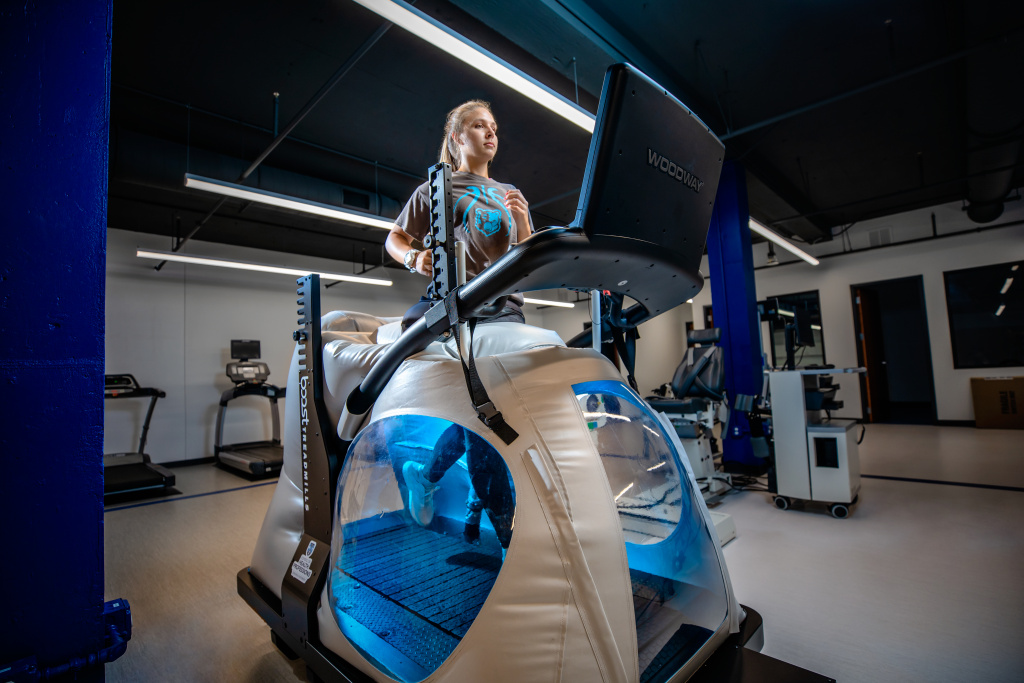 Photo of the Boost One Anti-Gravity Treadmill (Photo by Derek Eckenroth)