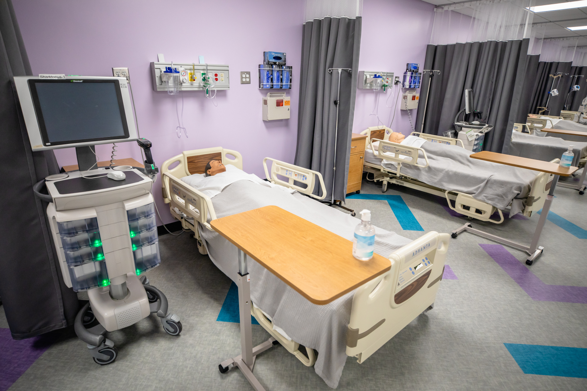 Photo of a bed in the nursing lab (Photo by Derek Eckenroth)