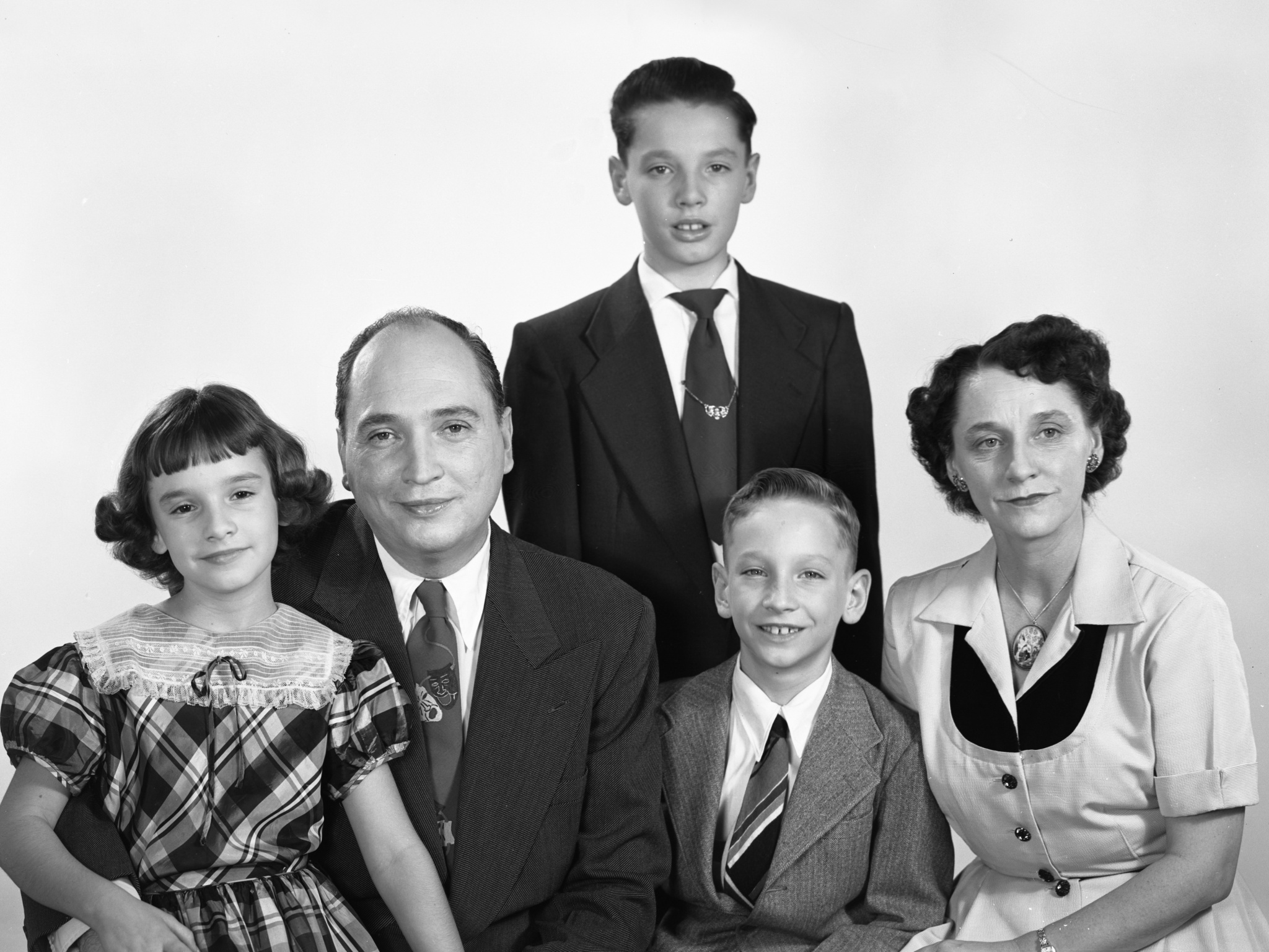 Bob Jones Jr. with his wife Fannie May and their children Bob III, Jon and Joy, 1953