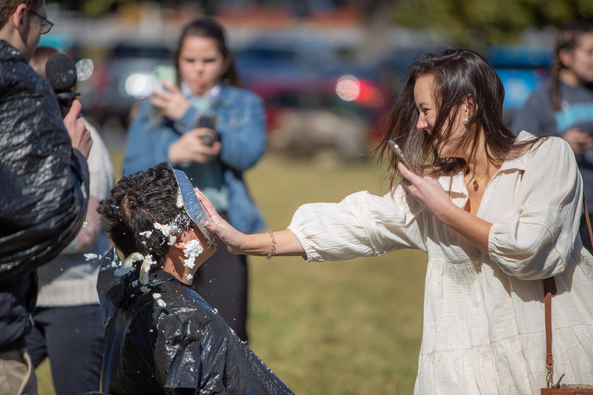 Students pie faculty, staff and student leadership on Palmetto Green (Photo by Isaac Cropsey)